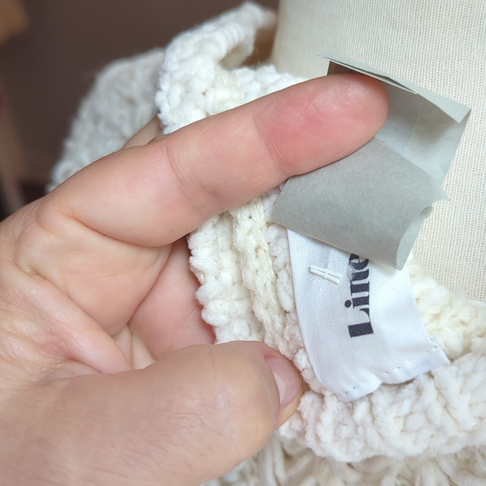 Line & Dot Cream Textured Sweater L - Picture 9 of 13